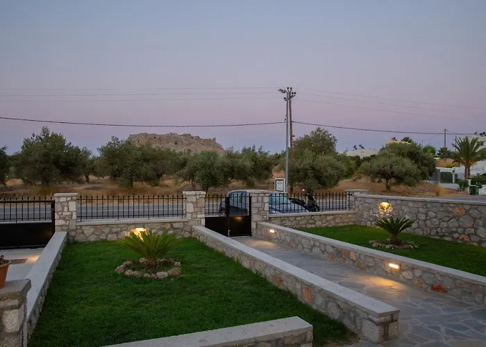 Electi Apartments Charaki